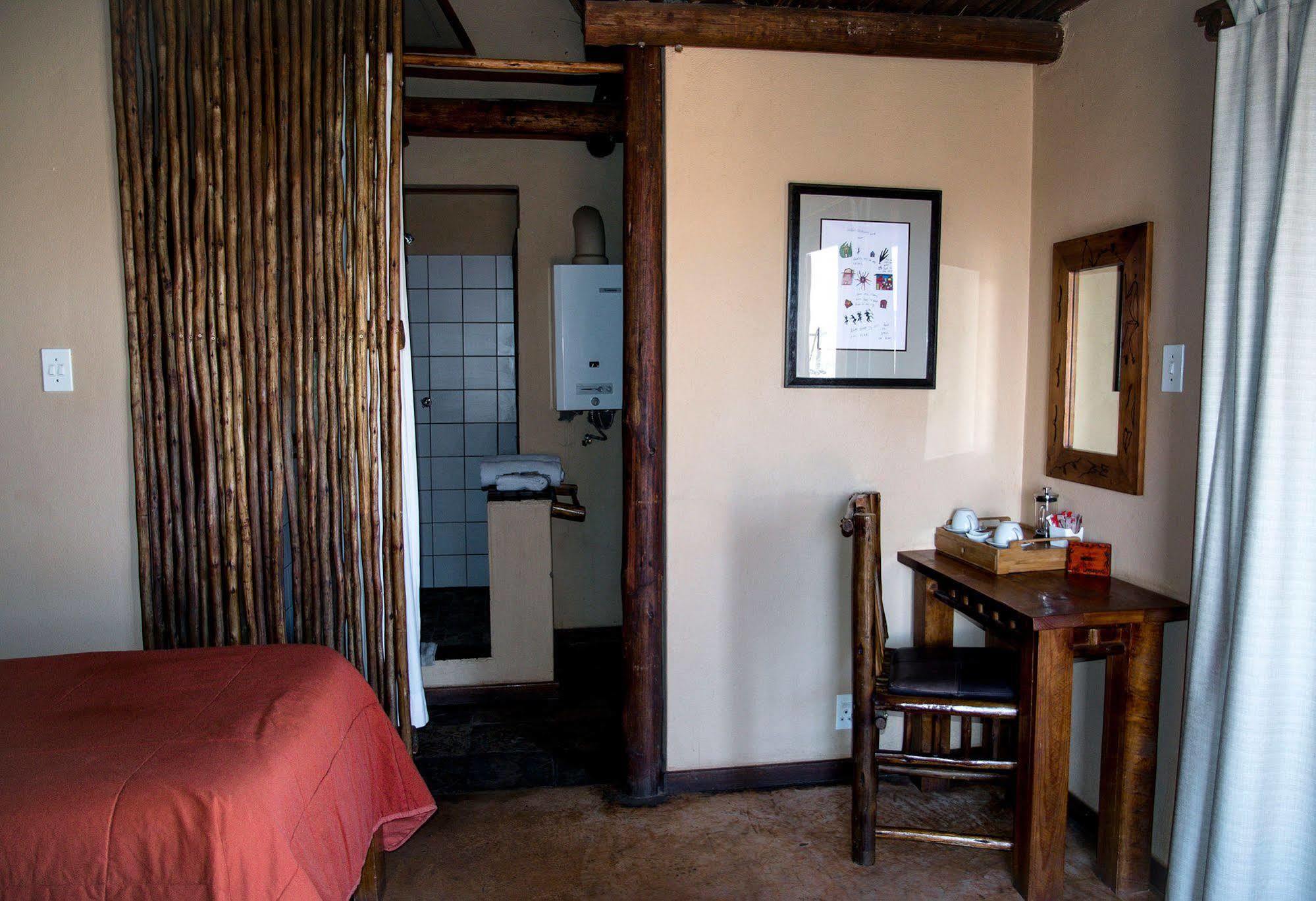 Xaus Lodge Twee Rivieren Экстерьер фото