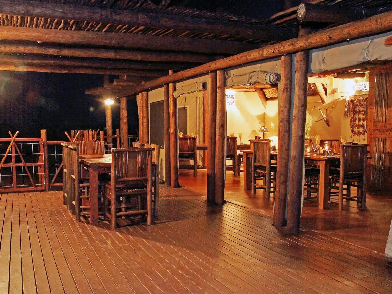 Xaus Lodge Twee Rivieren Экстерьер фото