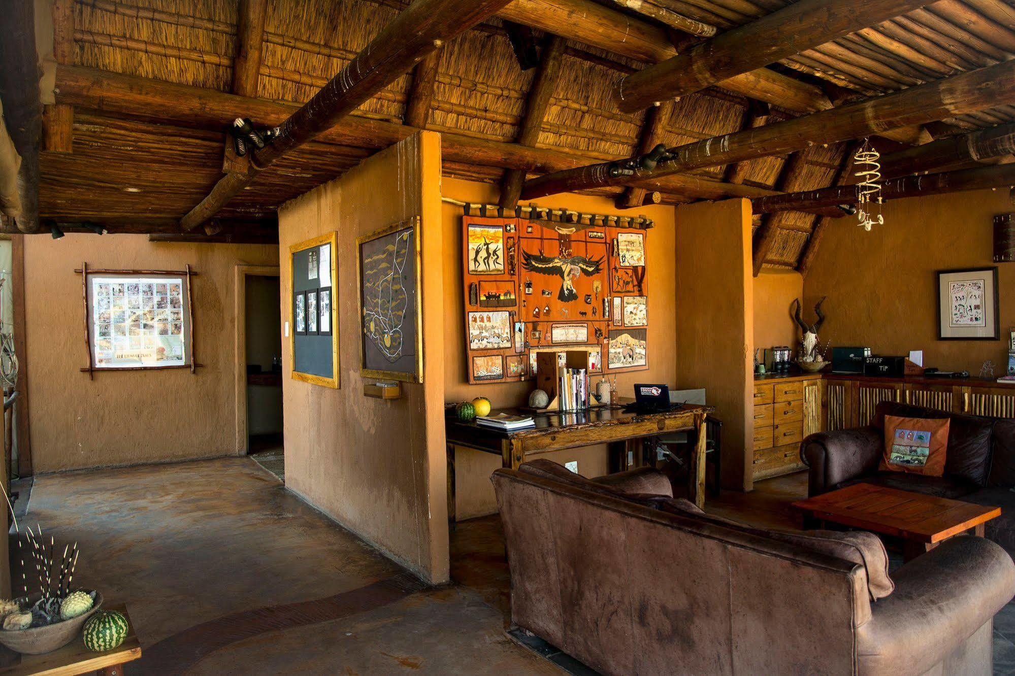 Xaus Lodge Twee Rivieren Экстерьер фото